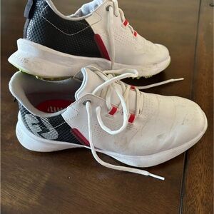 FootJoy golf shoes- youth size 4